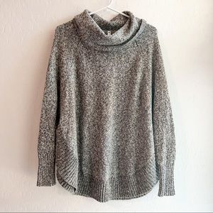 Poncho sweater